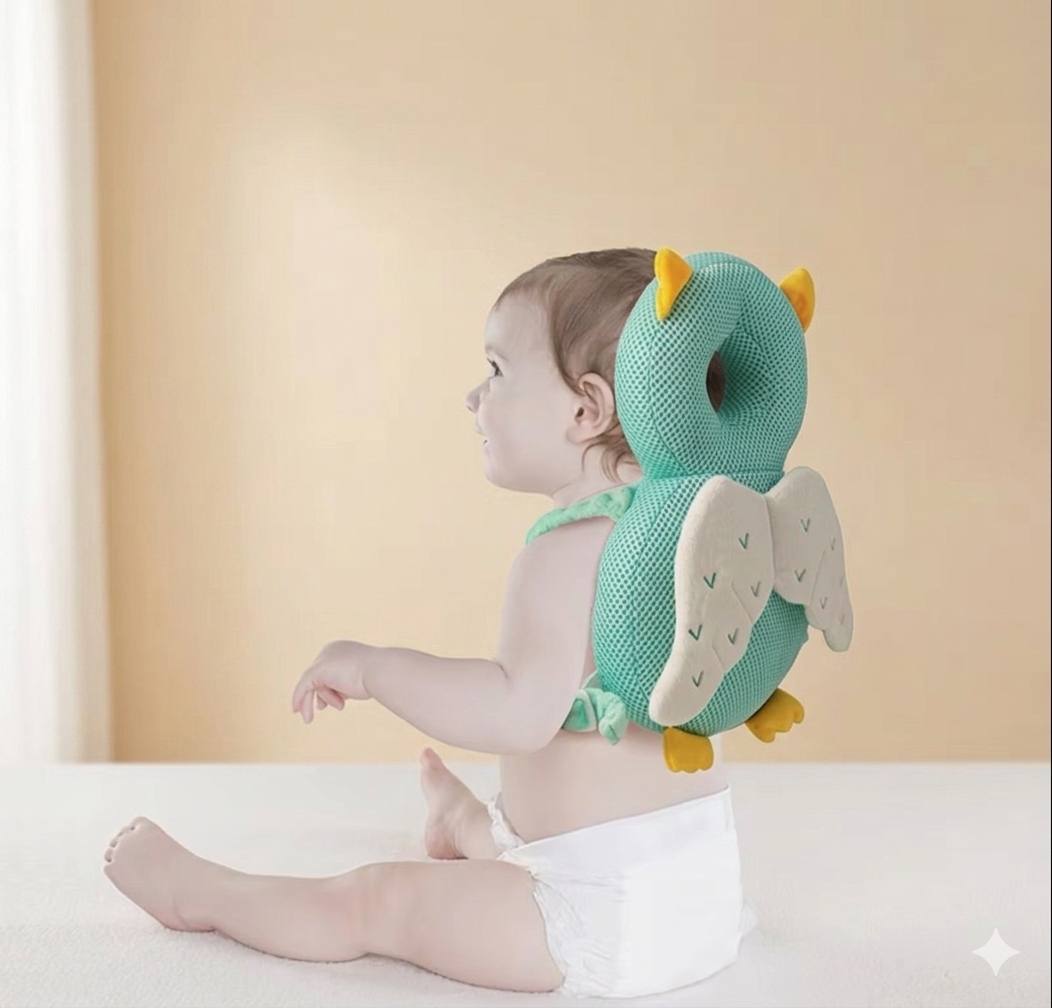 Children's backpack-pillow for learning to walk
